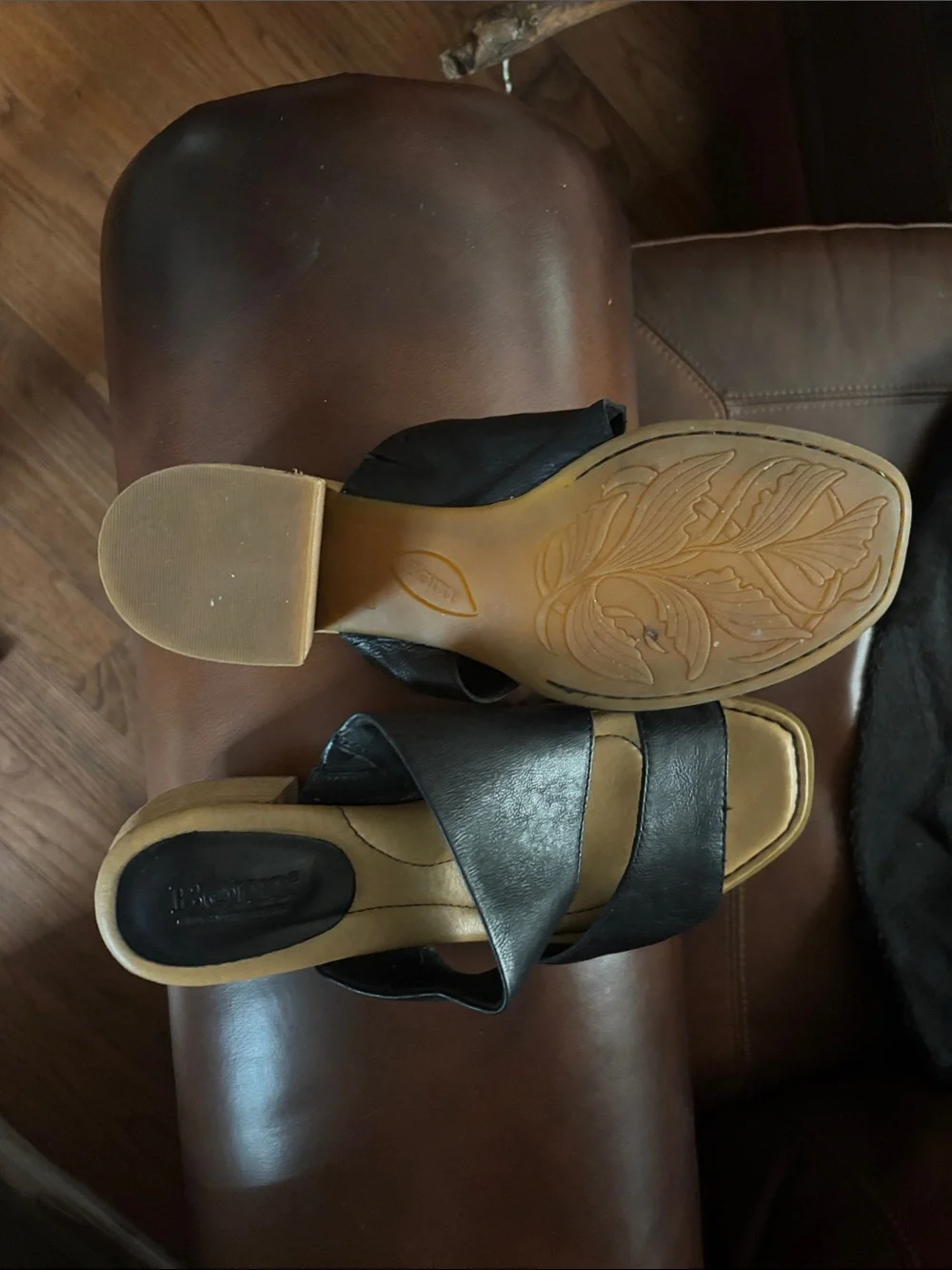 boc Black Leather Double-Band Block Heel Mules - Picture 3 of 3
